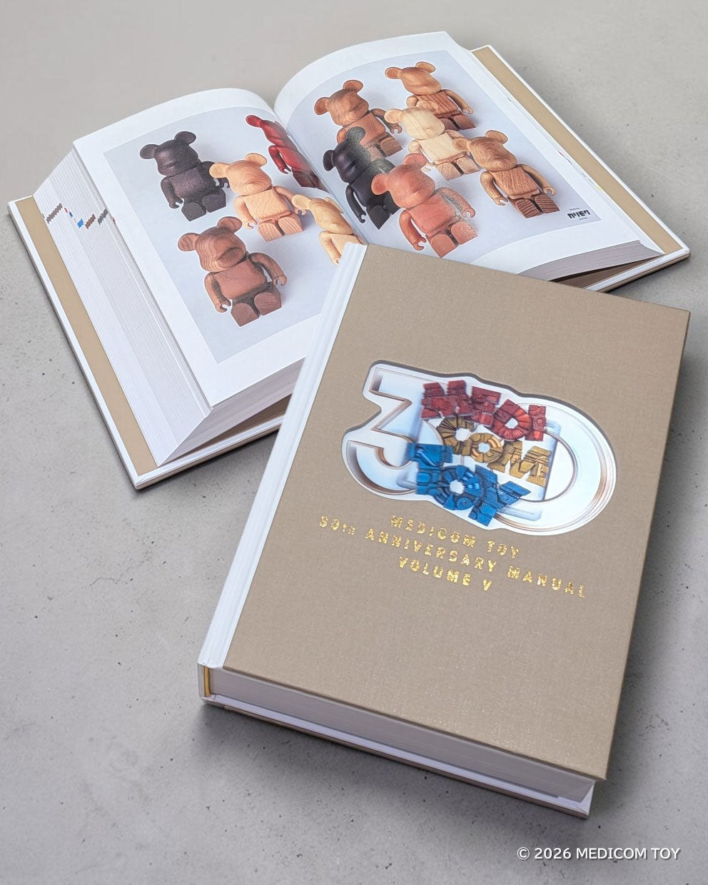 MEDICOM TOY 30th ANNIVERSARY MANUAL VOLUME V』が発売！ - ブログ