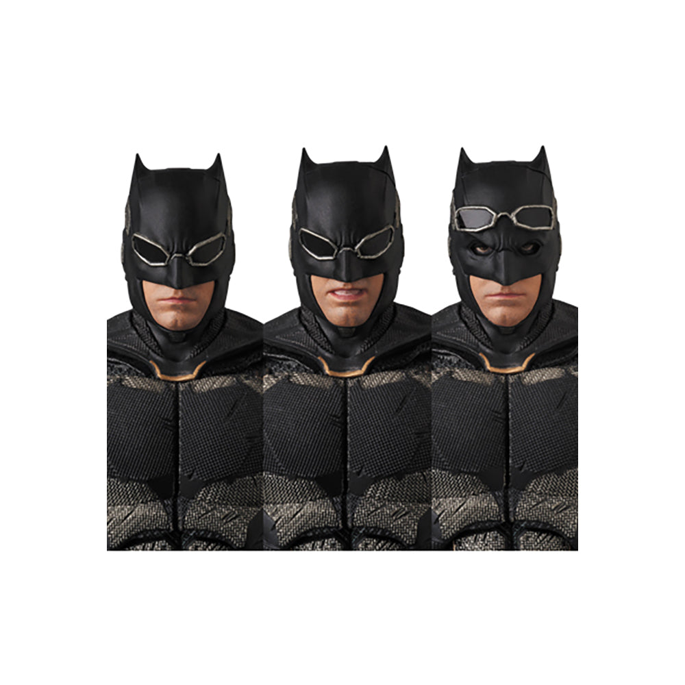 MAFEX BATMAN TACTICAL SUIT Ver._4
