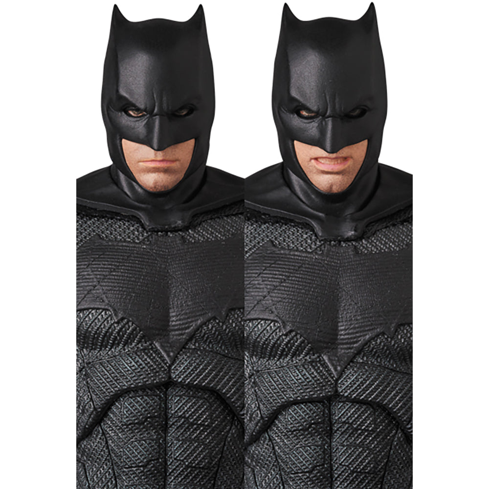 MAFEX BATMAN_4