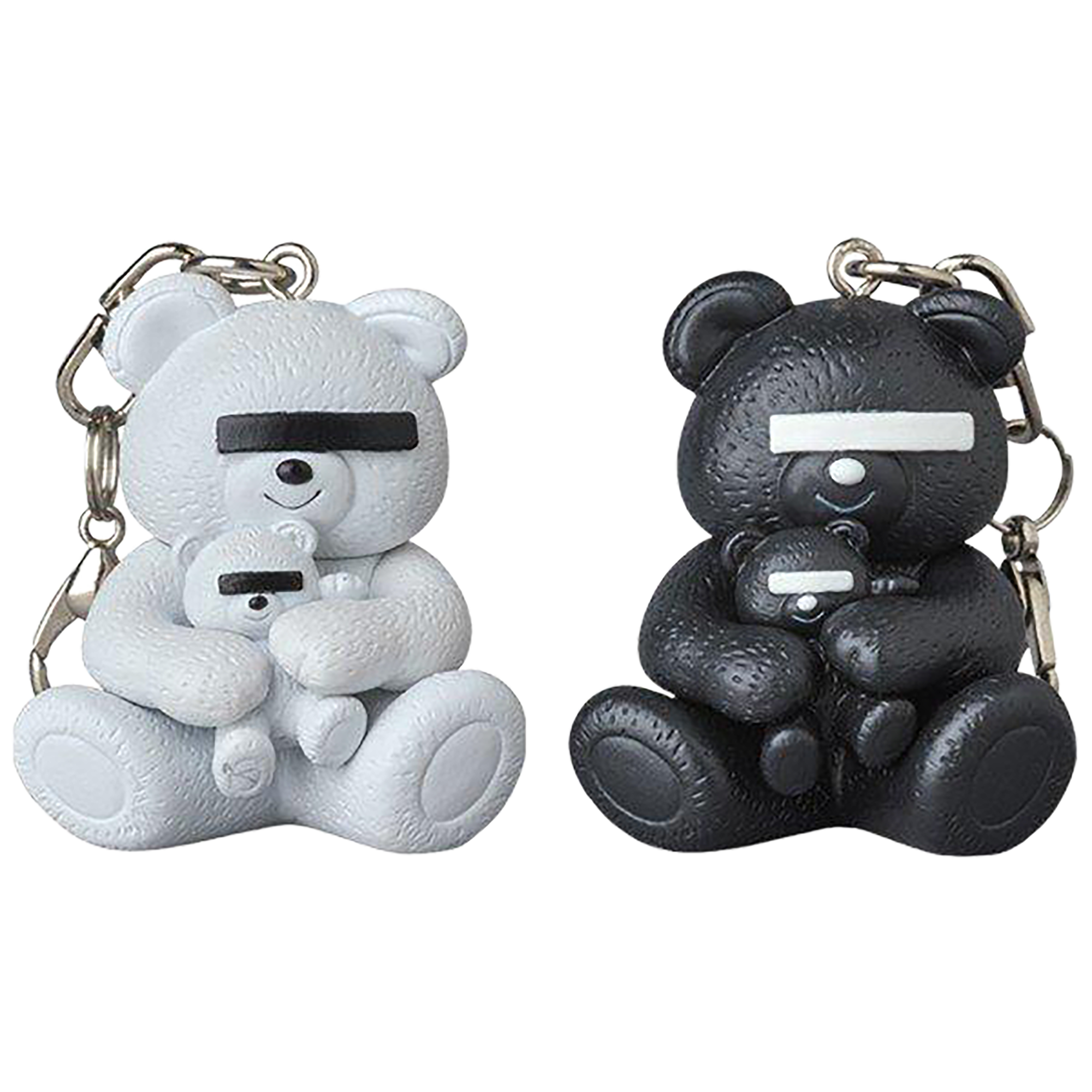 KEYCHAIN UNDERCOVER BEAR WHITE / BLACK | MEDICOM TOY OFFICIAL STORE KEYCHAIN UNDERCOVER BEAR WHITE / BLACK | MEDICOM TOY OFFICIAL STORE