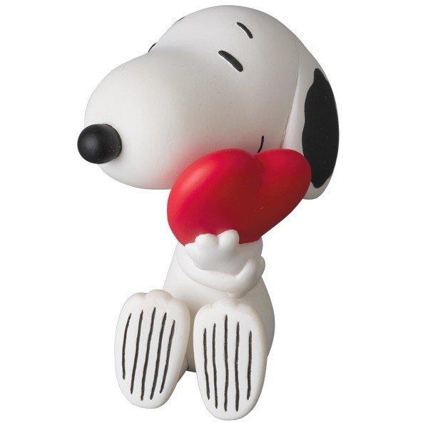 UDF PEANUTS Series 5 SNOOPY w/HEART