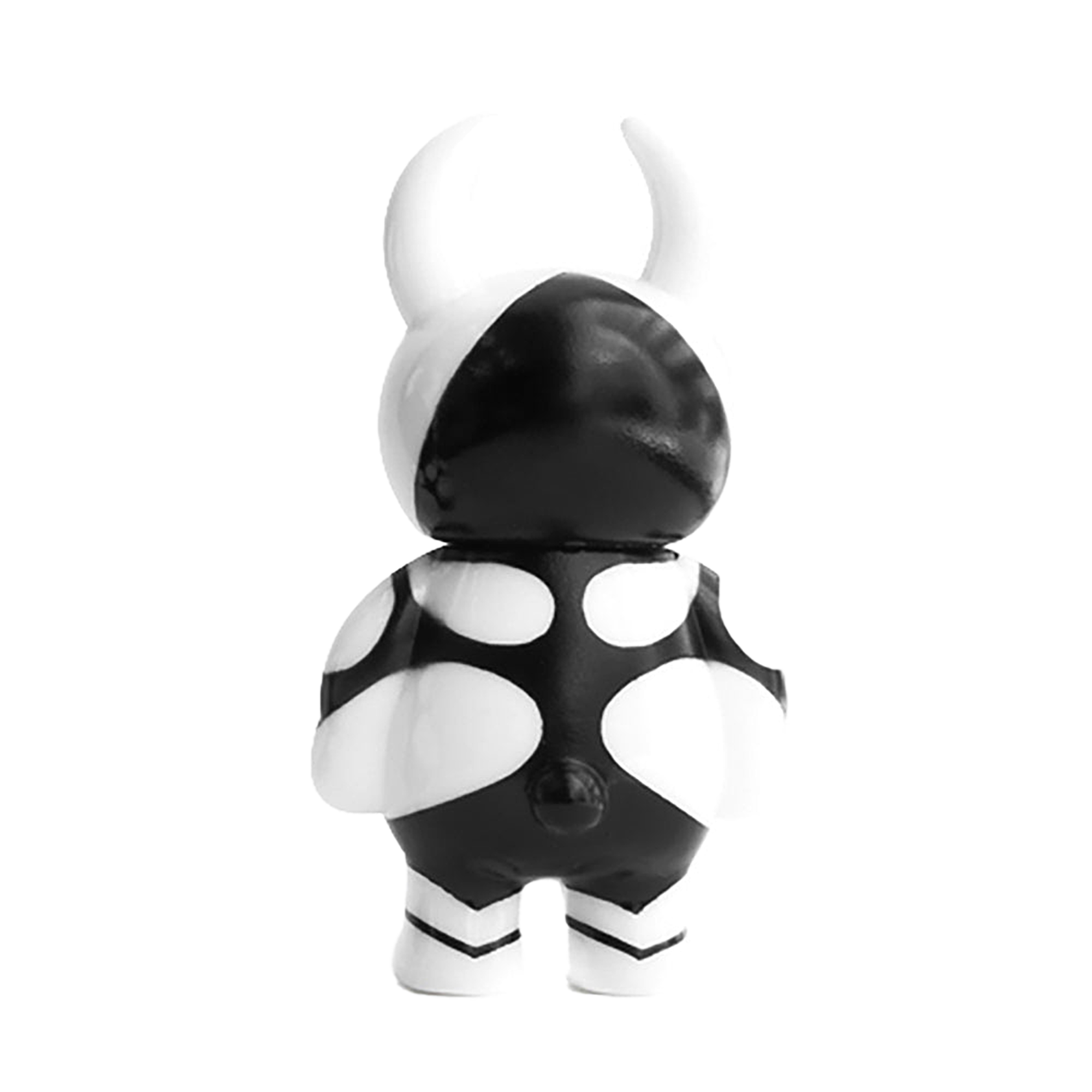 ULTRA UAMOU BLACK×WHITE