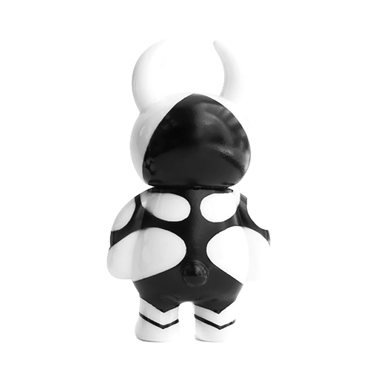 ULTRA UAMOU BLACK×WHITE