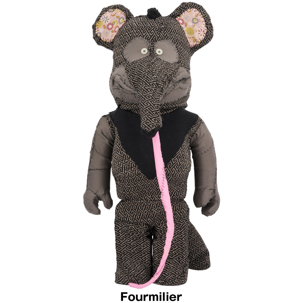 #013 BE@RBRICK Anne Valerie Dupond ONE OF KIND BE@RBRICK 1000% Fourmilier《彩票产品 预定于 2025 年 12 月发货 彩票期间至 12 月 14 日》