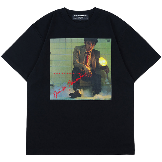 MLE Ryuichi Sakamoto "Thousand Knives" TEE《Planned to be shipped in late December 2025 / Order period is until September 27》