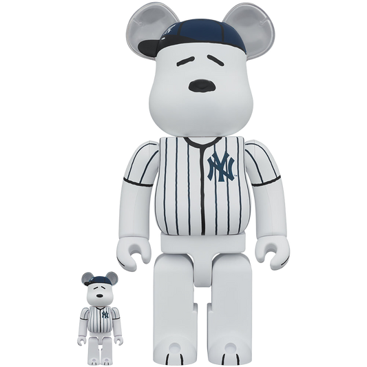 MLB × PEANUTS BE@RBRICK SNOOPY (NEW YORK YANKEES) 100％ & 400％《2023年11月発売・発送予定 受注期間は6月10日まで》