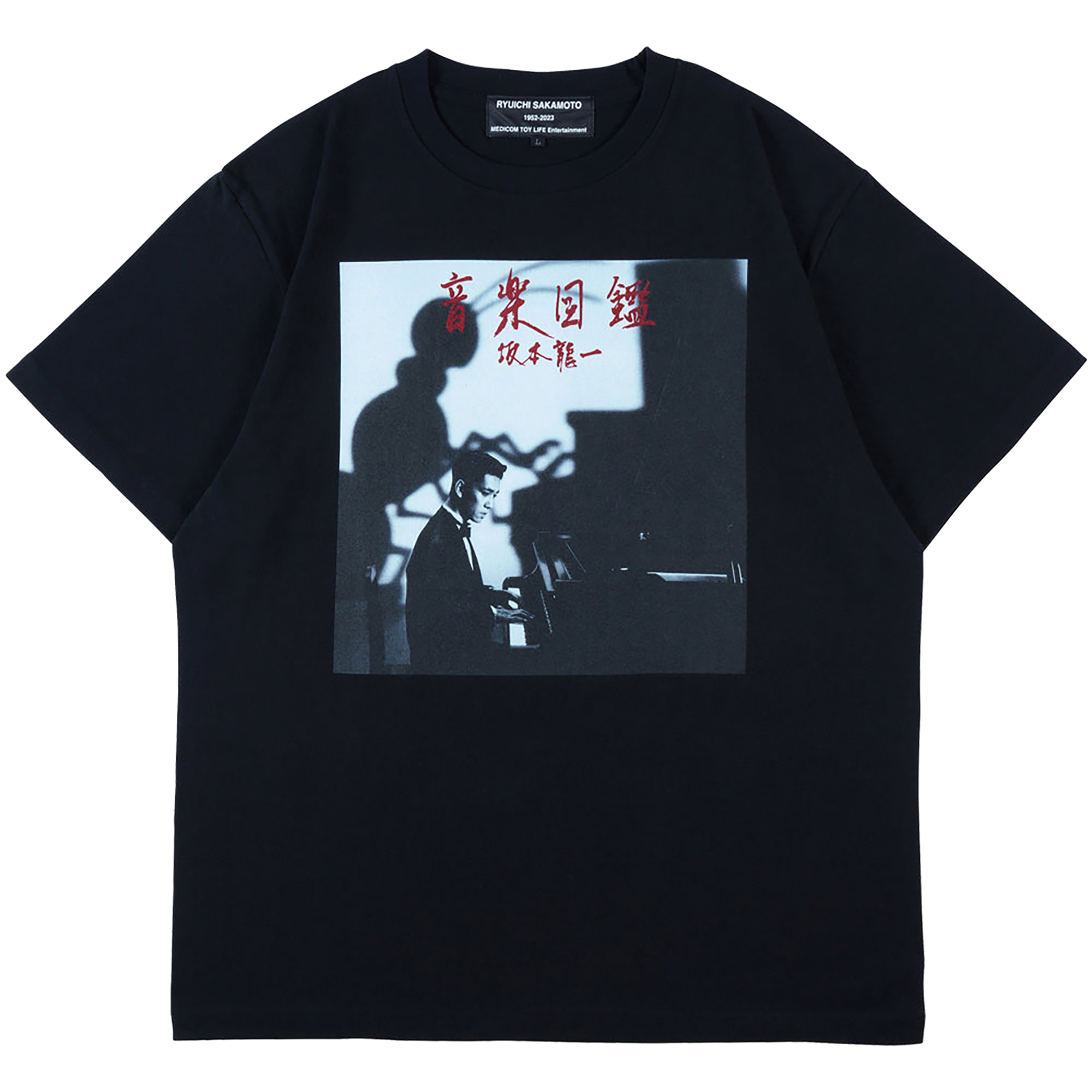 MLE Ryuichi Sakamoto "Music Encyclopedia" TEE《Planned to be shipped in late December 2025 / Order period is until September 27》
