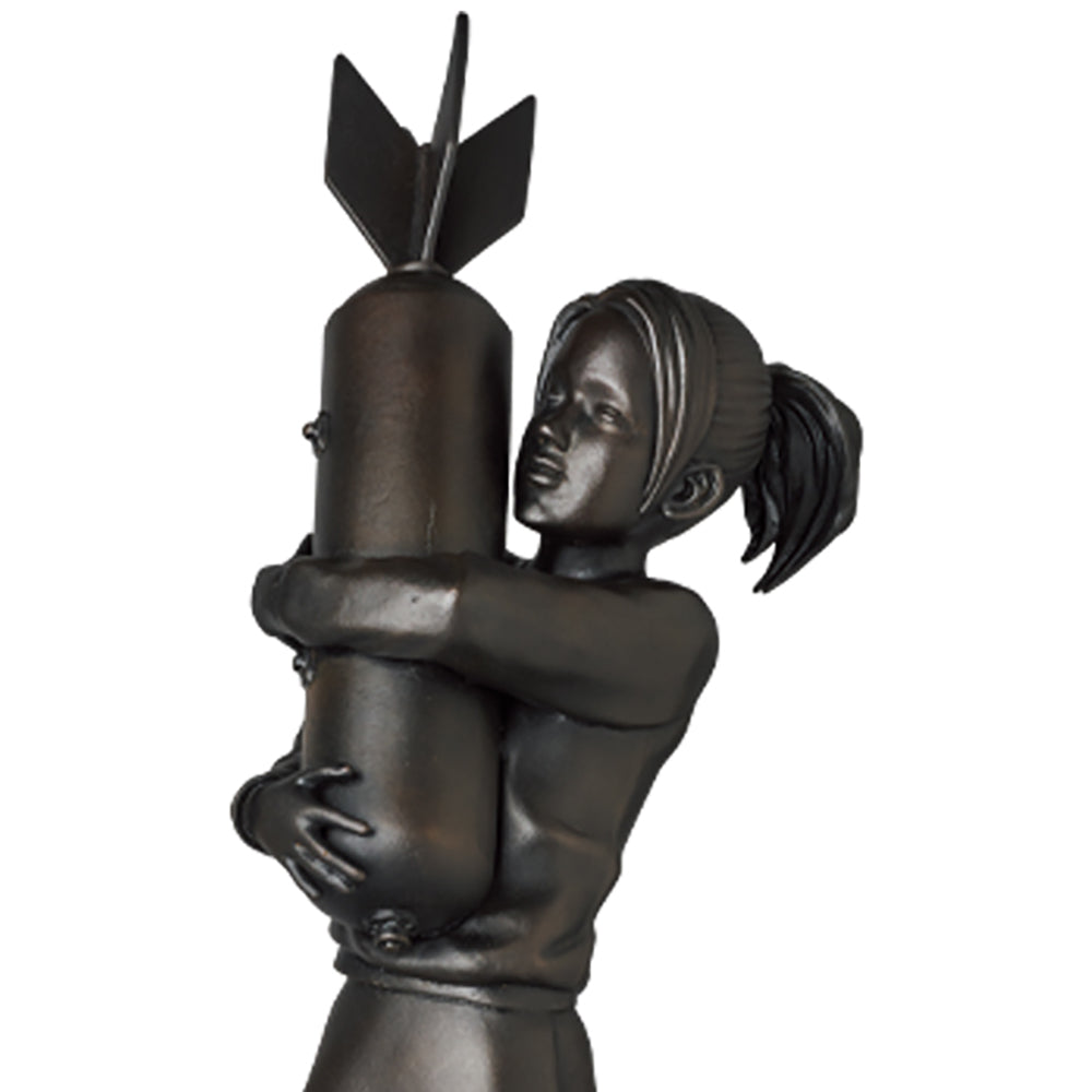 BOMB HUGGER BRONZE STATUE_2