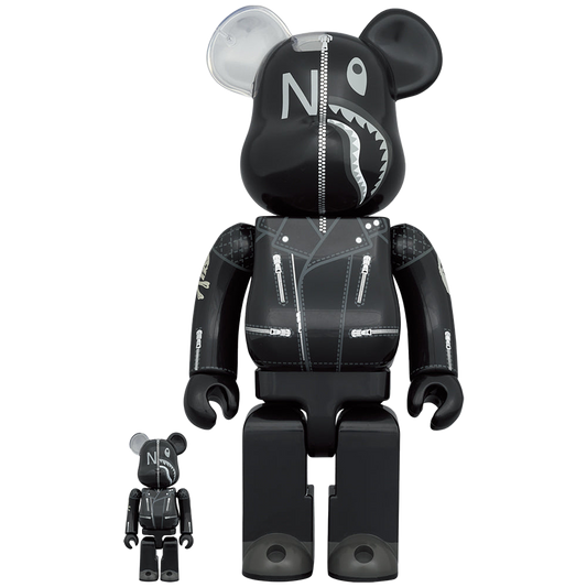 A BATHING APE(R) × NEIGHBORHOOD(R) BE@RBRICK 100％ & 400％