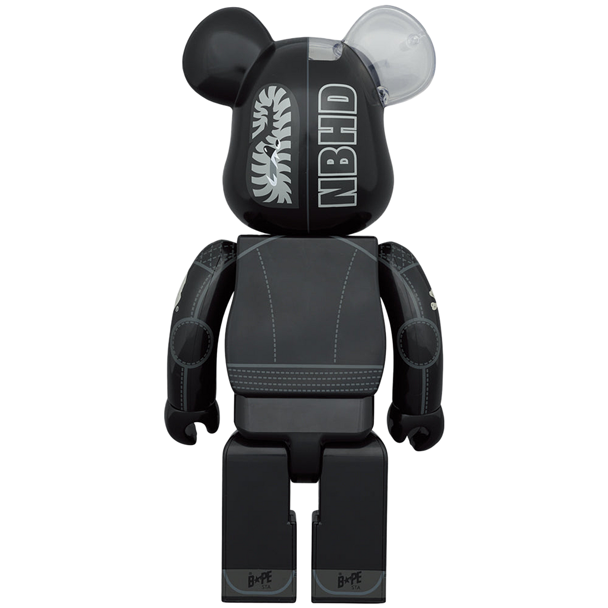 A BATHING APE(R) × NEIGHBORHOOD(R) BE@RBRICK 100％ & 400％