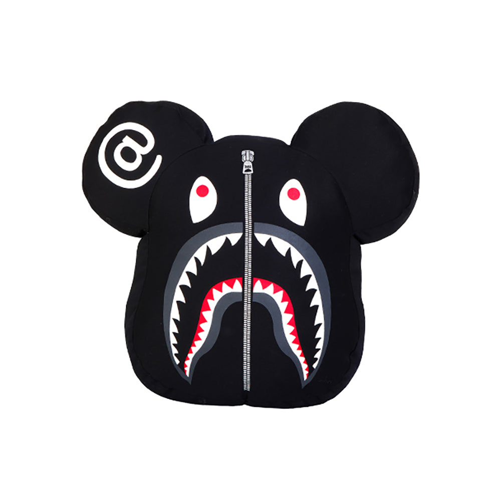 SHARK BE@R CUSHION_1