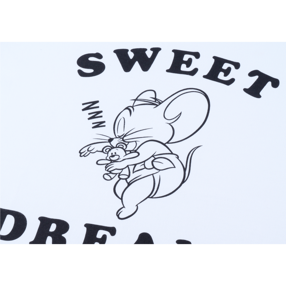 MLE＜TOM and JERRY＞ SWEET DREAMS TUFFY T-SHIRT《2026年11月発売予定 受注期間は9月6日まで》_2
