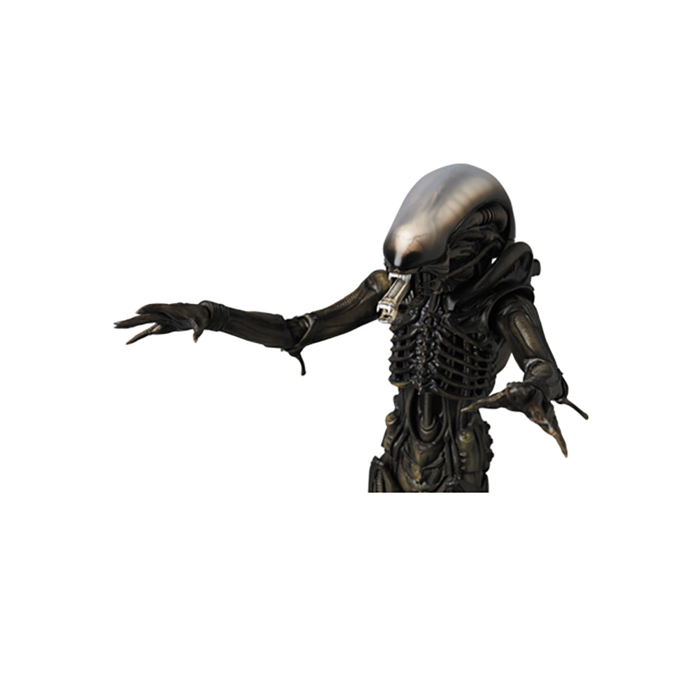 MAFEX ALIEN_1