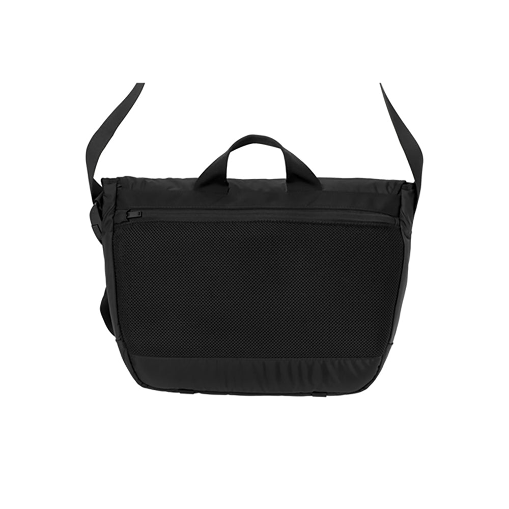 「PORTER × BE@RBRICK」 BLACK／REFLECTIVE MESSENGER BAG_1
