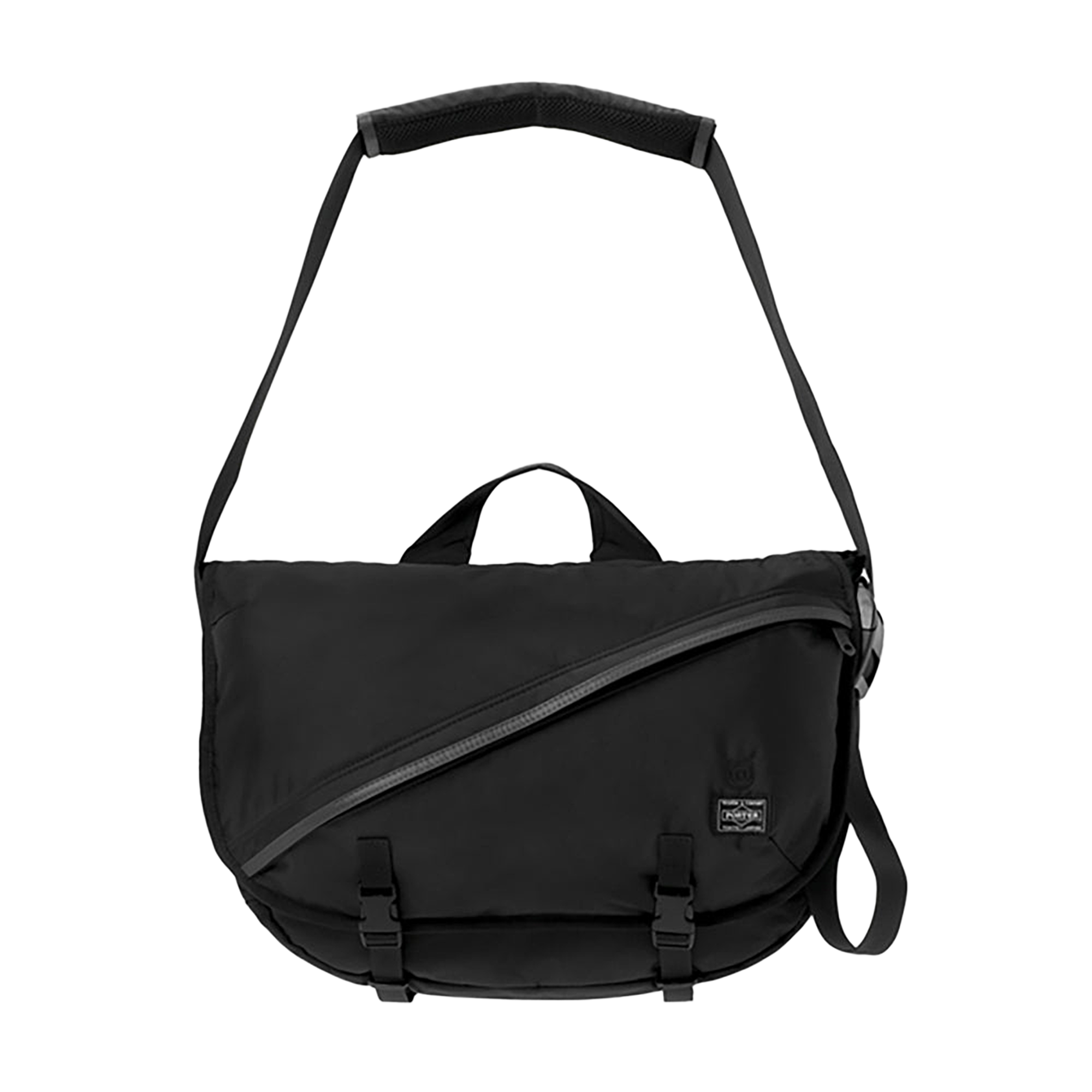 「PORTER × BE@RBRICK」 BLACK／REFLECTIVE MESSENGER BAG