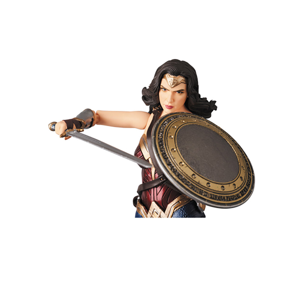 MAFEX WONDER WOMAN_1