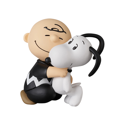 UDF SNOOPY MUSEUM TOKYO CHARLIE BROWN & SNOOPY(HUG)