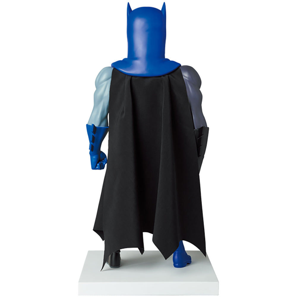BATMAN × Kostas Seremetis STATUE_1