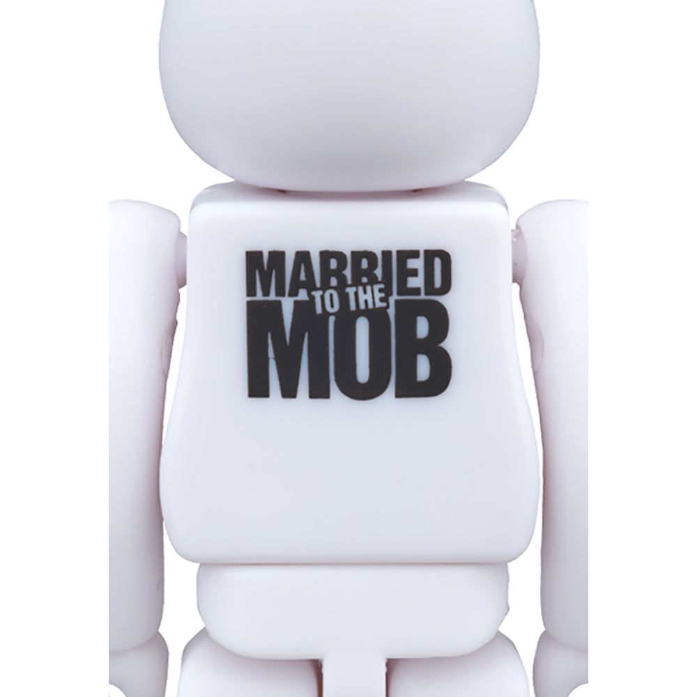 BE@RBRICK Married to the Mob_1