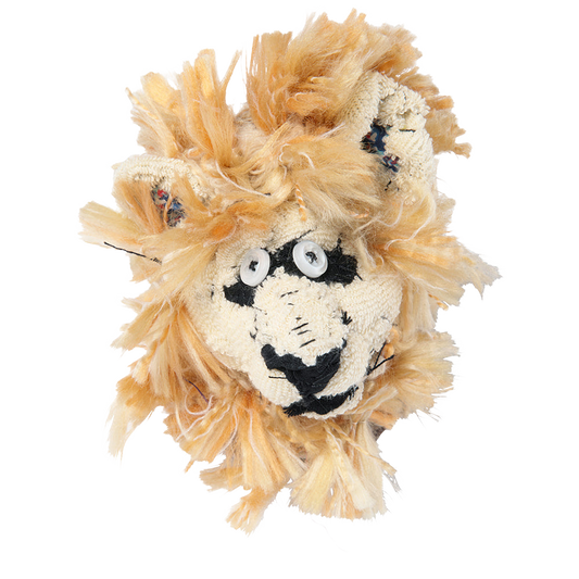 #067 Anne Valerie Dupond Lion