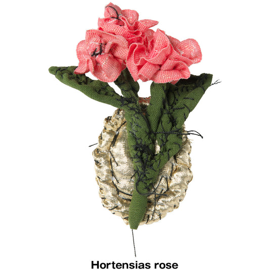 #103 Anne Valerie Dupond Hortensias roses
