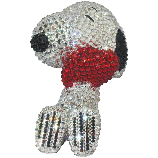 UDF CRYSTAL DECORATE SNOOPY SNOOPY w/HEART《Scheduled to be shipped within 3 to 6 months after ordering》