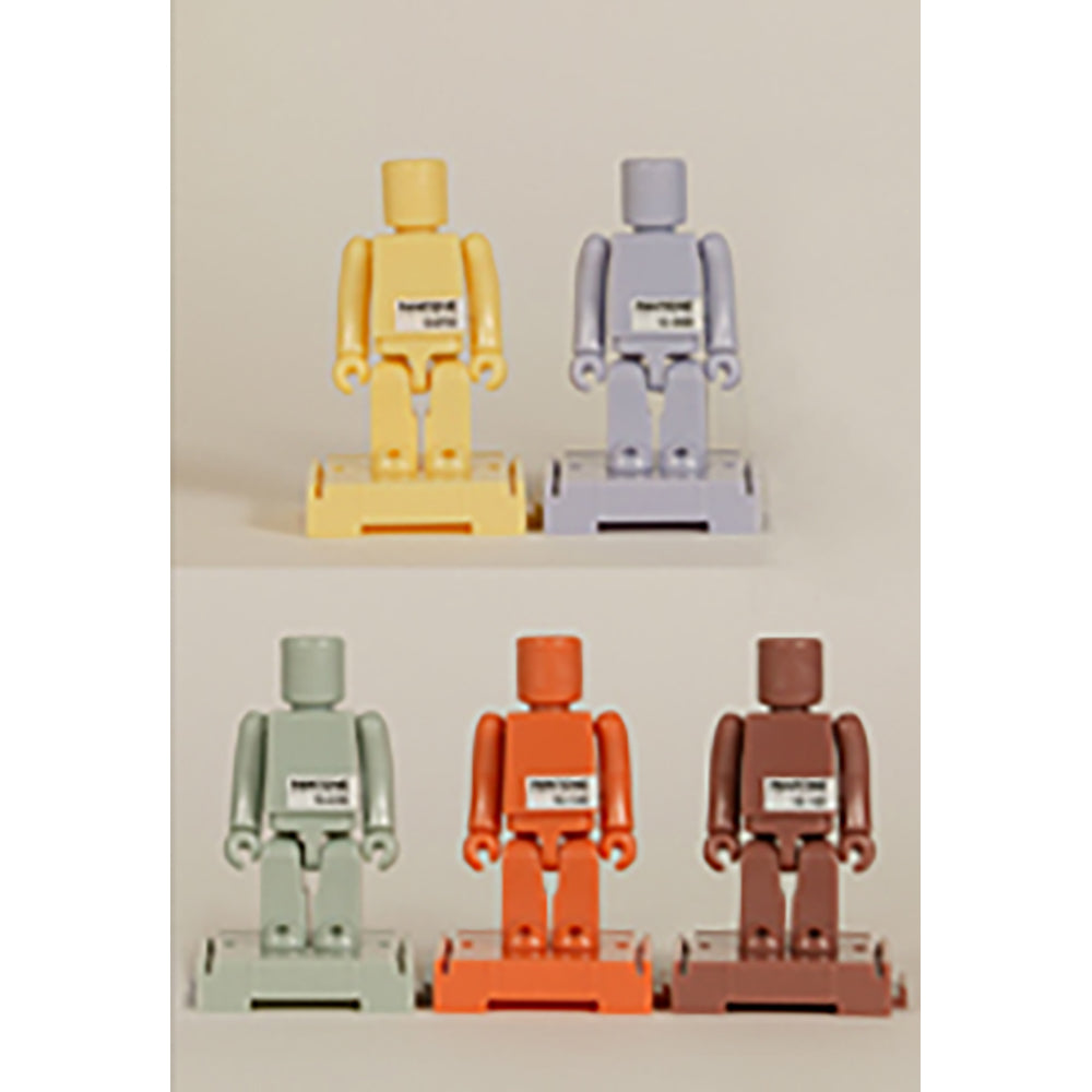 PANTONE UNIVERSE KUBRICK THE SECOND BOX_0