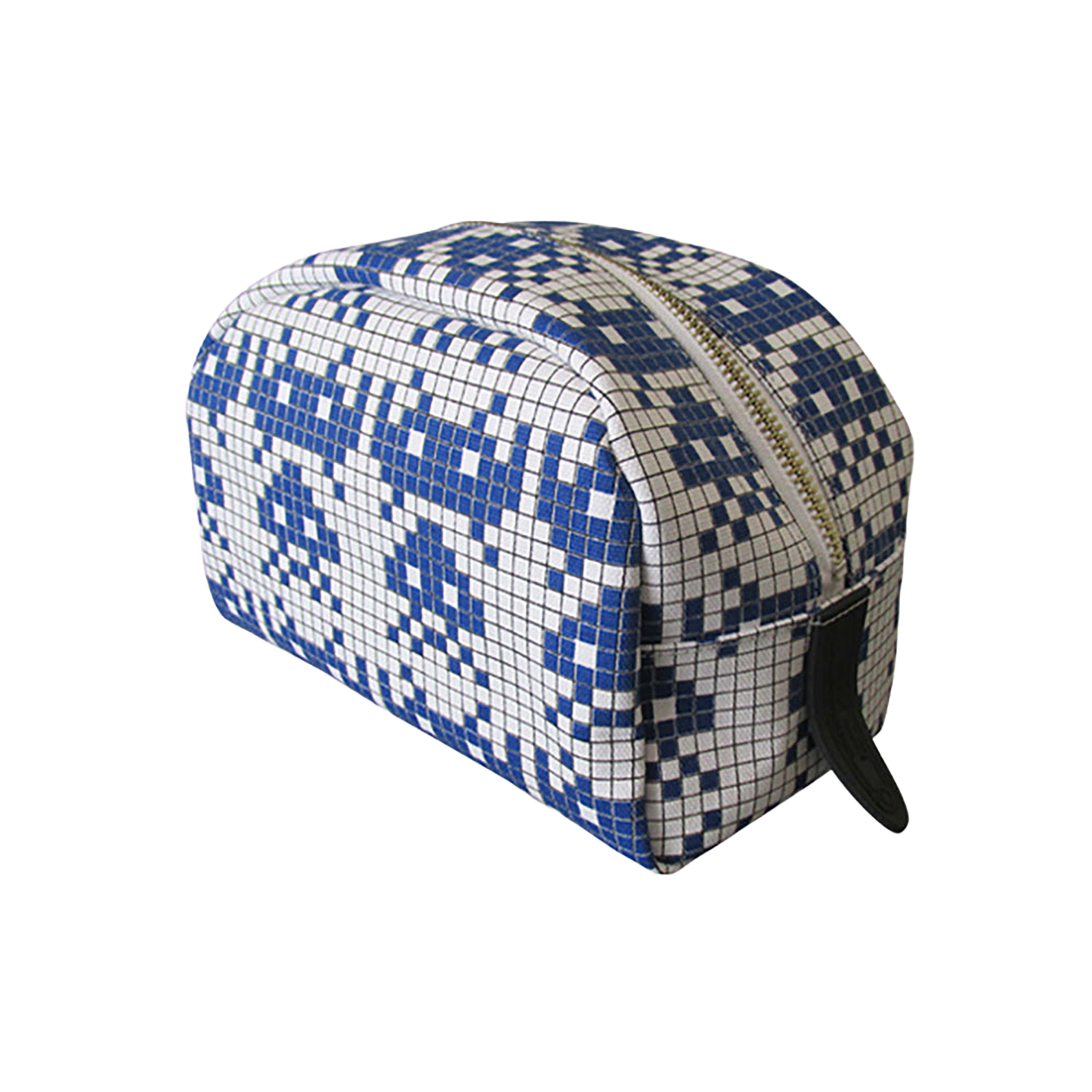 MLE SPACE INVADERSシリーズ TRAVEL POUCH LARGE