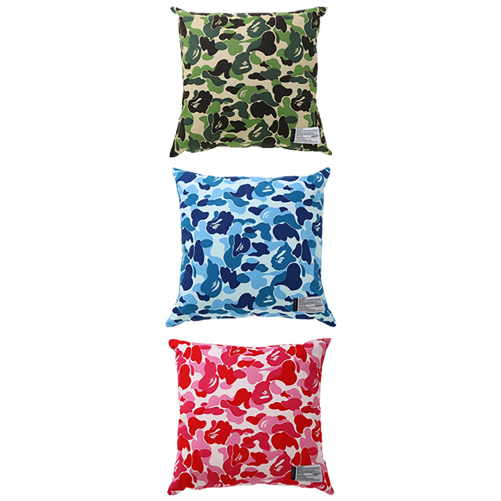 BAPE × FABRICK ABC CAMO SQUARE CUSHION 
_0