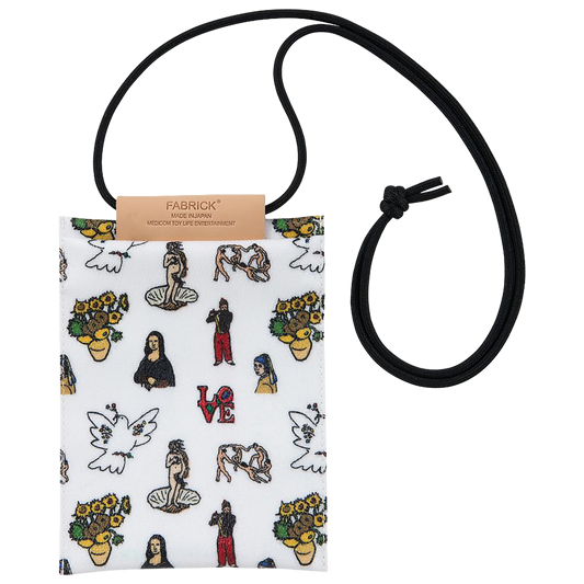 MLE FABRICK × NAIJEL GRAPH MOBILE BAG
