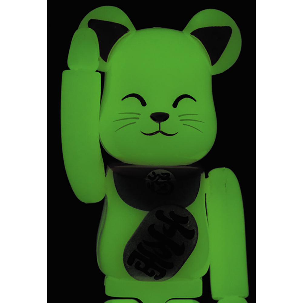 BE@RBRICK 招き猫 蓄光／透明
_3