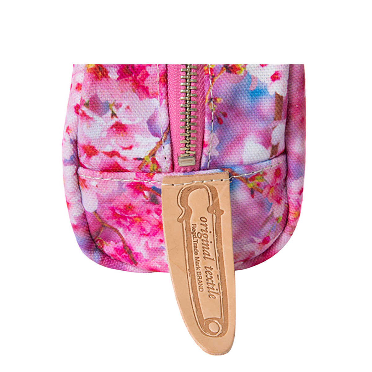 MLE M / mika ninagawa シリーズ『SAKURA』 TRAVEL POUCH SMALL