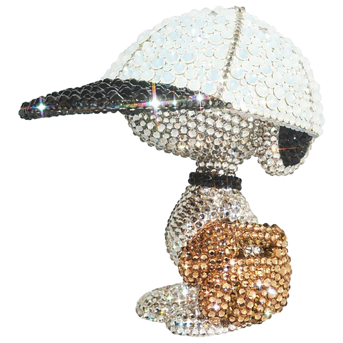 UDF CRYSTAL DECORATE SNOOPY BASEBALL PLAYER SNOOPY《Scheduled to be shipped within 3 to 6 months after ordering》