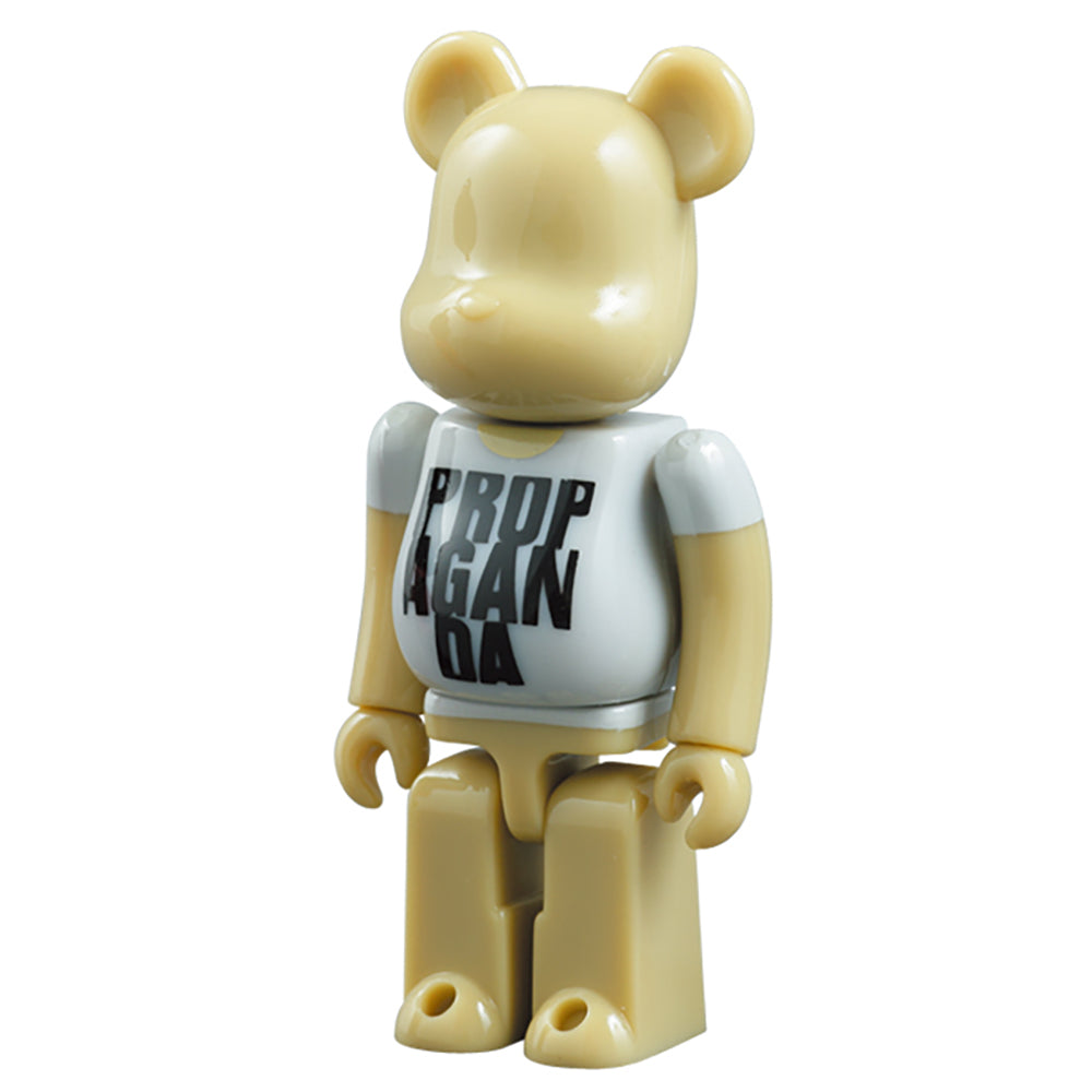 Vivienne Westwood BE@RBRICK_3