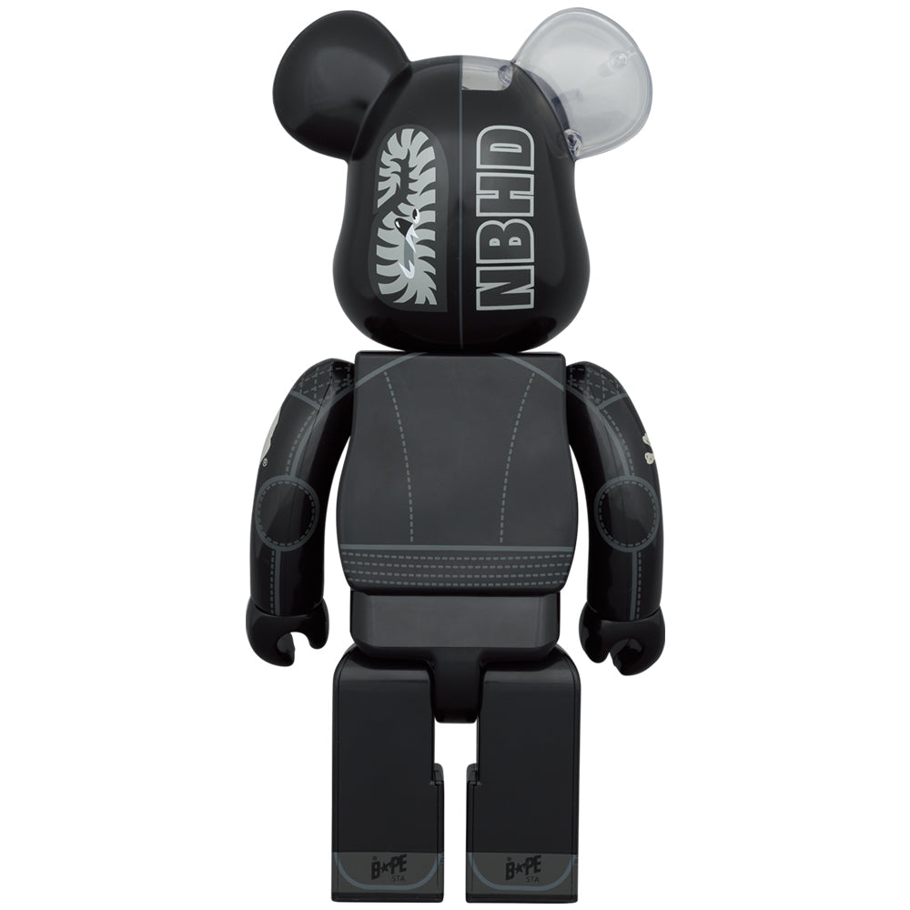 A BATHING APE(R) × NEIGHBORHOOD(R) BE@RBRICK 100％ & 400