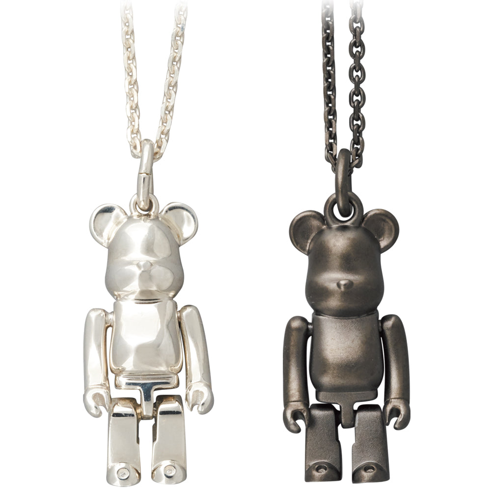 IVXLCDM × BE@RBRICK 吊饰项链（银色/黑色）
