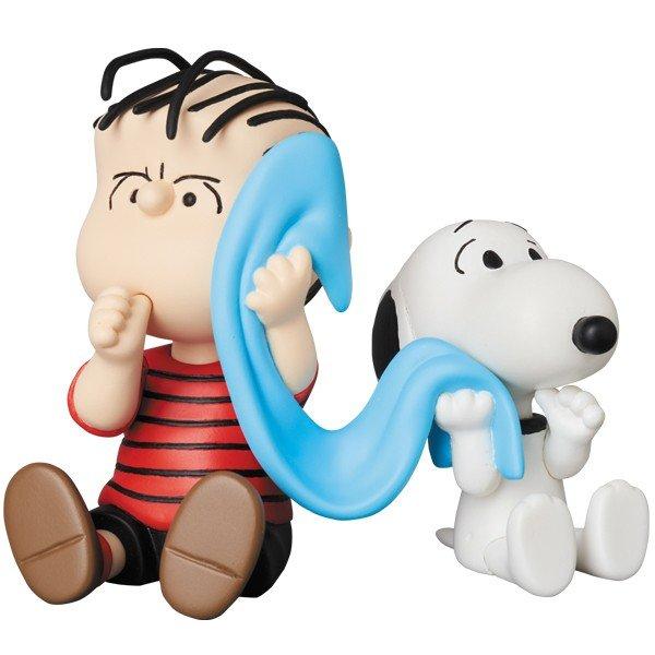 UDF PEANUTS Series 9 LINUS & SNOOPY