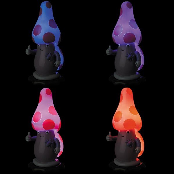 UNDERCOVER Mr. Buttons lamp